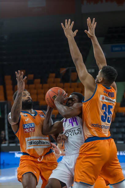 赛道经过精 赛道经过精