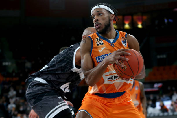 引发波动 引发波动