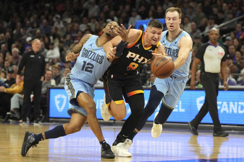 赫拉芬贝赫：我在阿贾克斯踢过现在的位置，知道自己要做什么